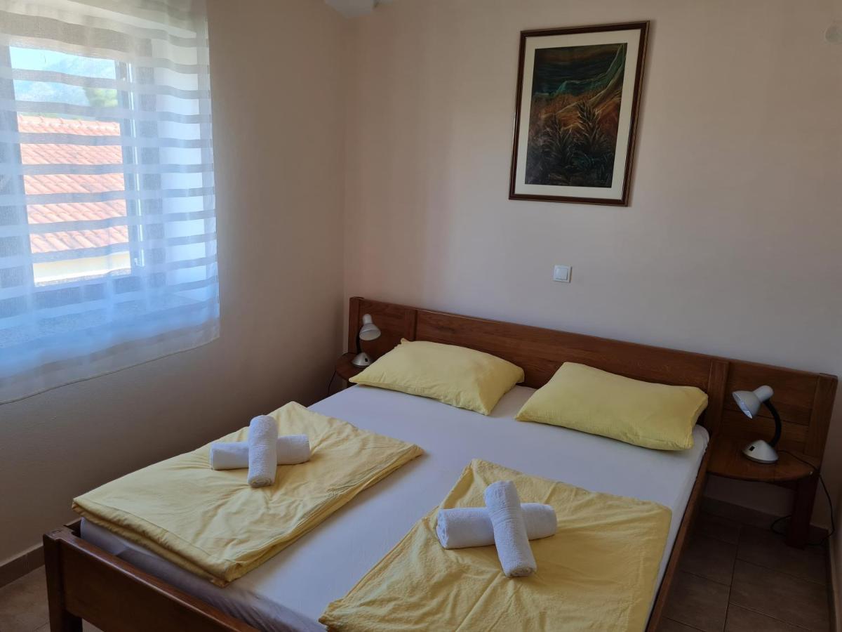 Apartment Lavanda สตารีกราด-ปาเคลนีซา ภายนอก รูปภาพ