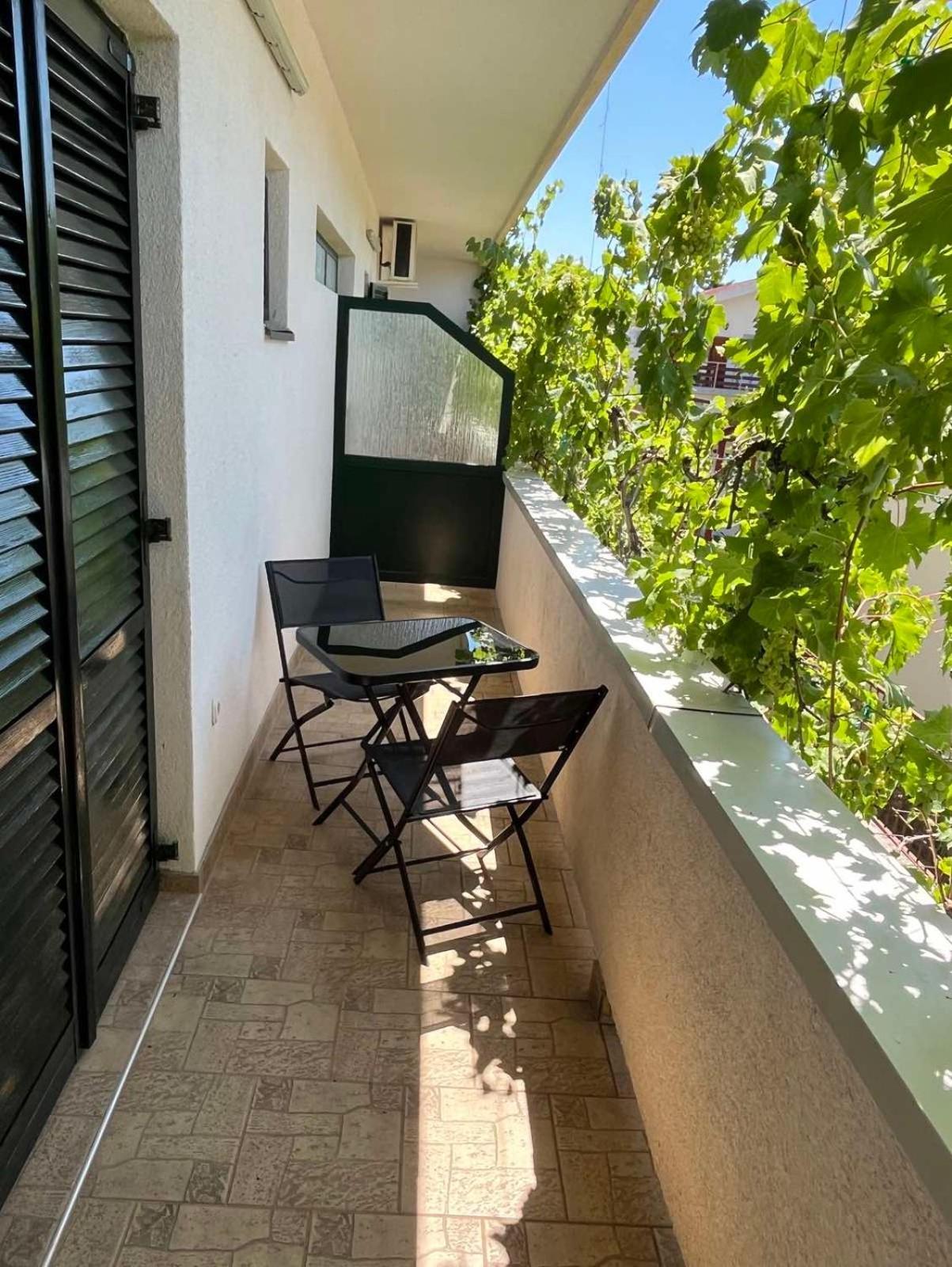 Apartment Lavanda สตารีกราด-ปาเคลนีซา ภายนอก รูปภาพ